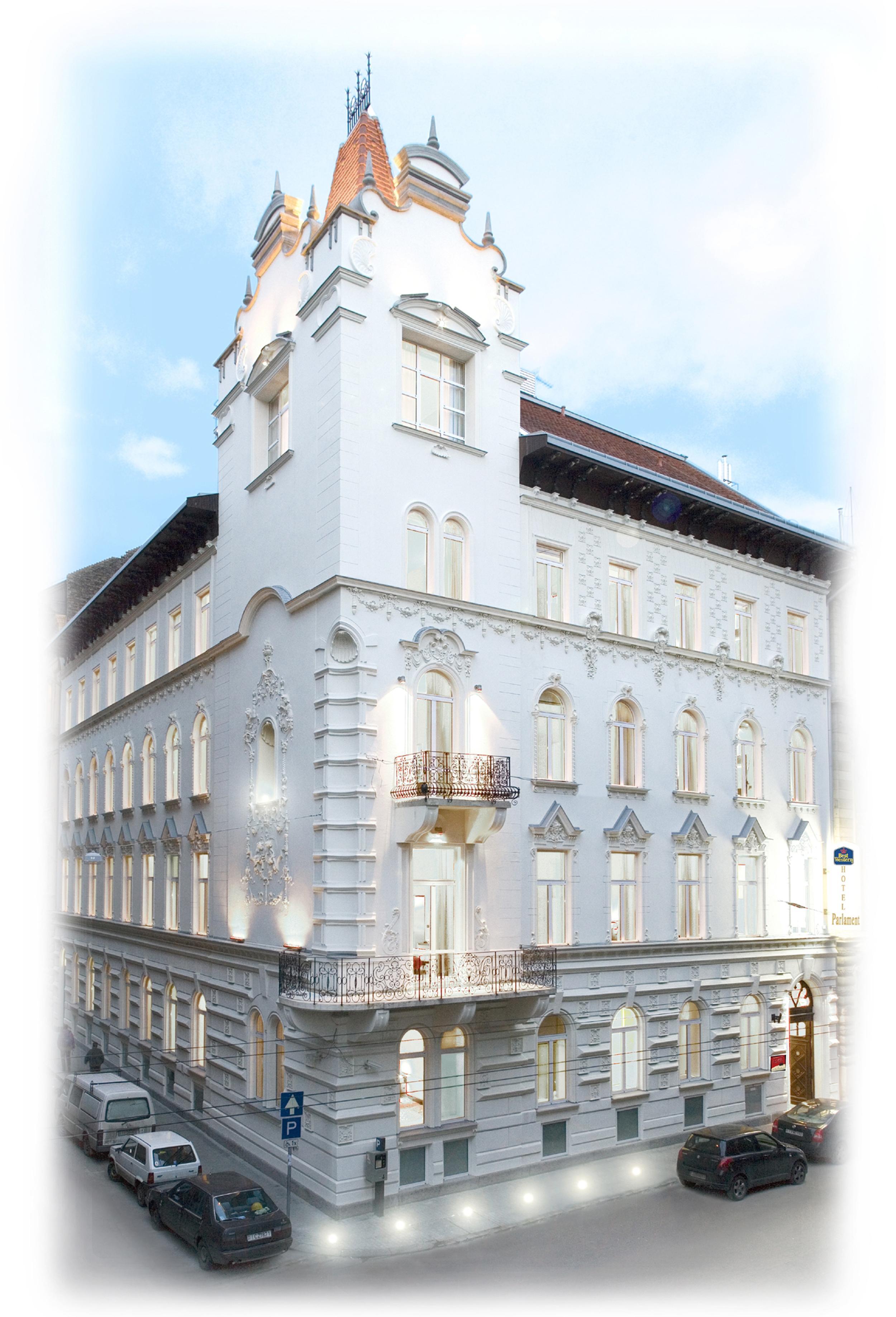 Отель Ikonik Parlament Будапешт Экстерьер фото